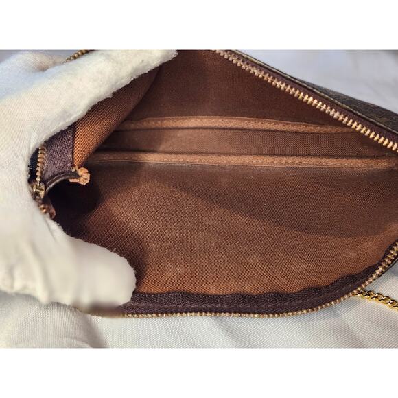 Louis Vuitton Pochette Accessoires Monogram Canvas Shoulder Bag with LV Chain - Picture 7 of 15